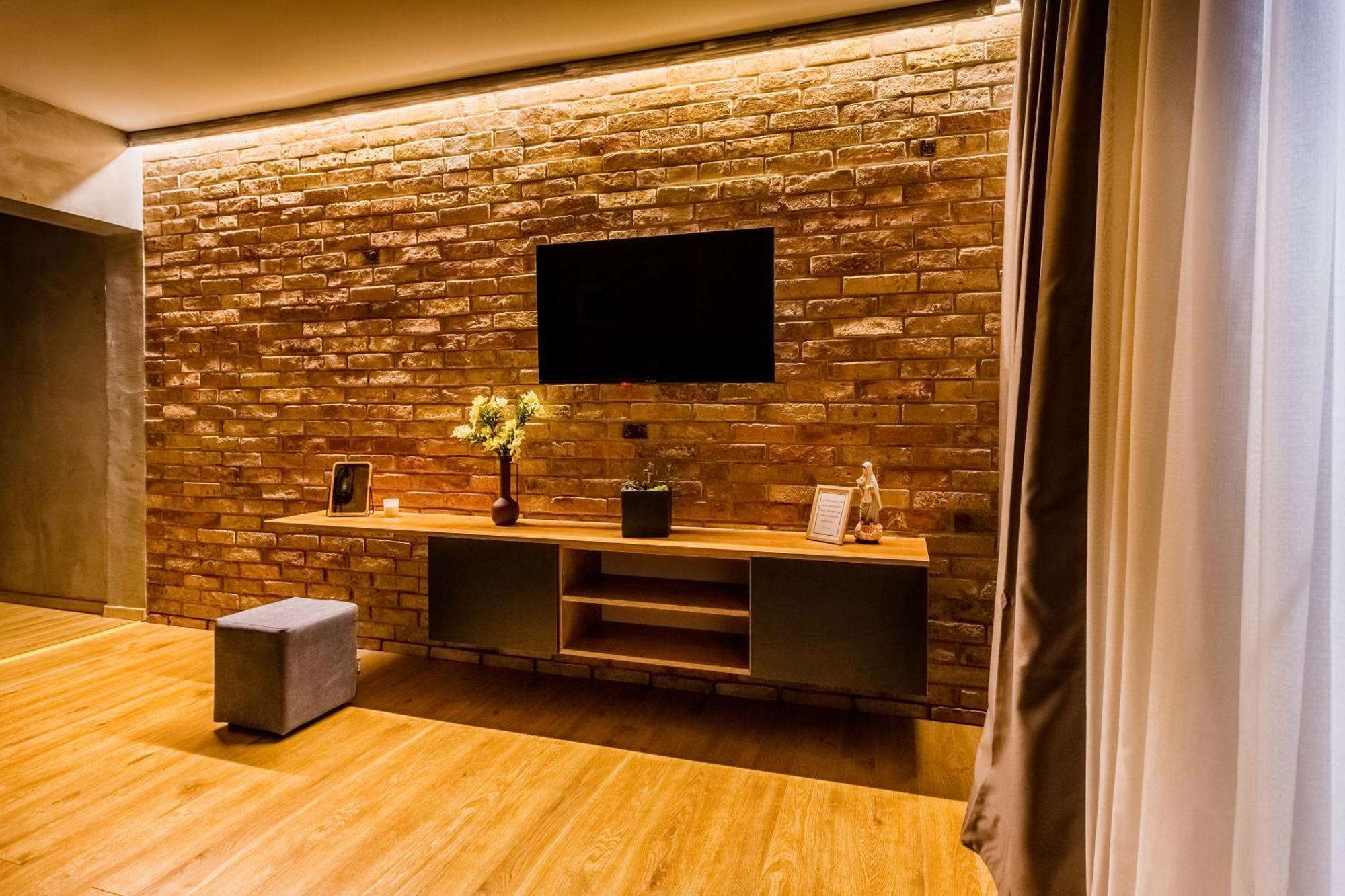 Apparition Hill Apartments เมจูโกเรีย ภายนอก รูปภาพ