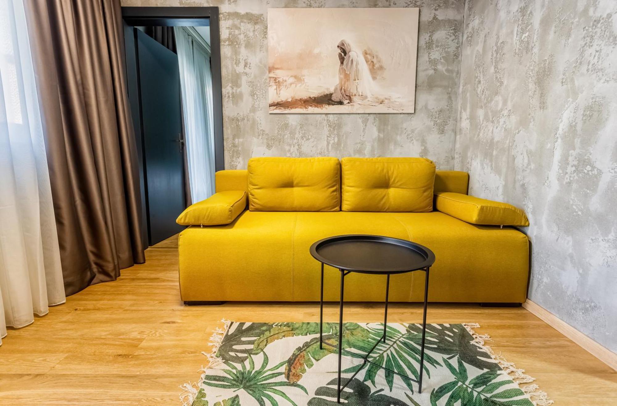 Apparition Hill Apartments เมจูโกเรีย ภายนอก รูปภาพ